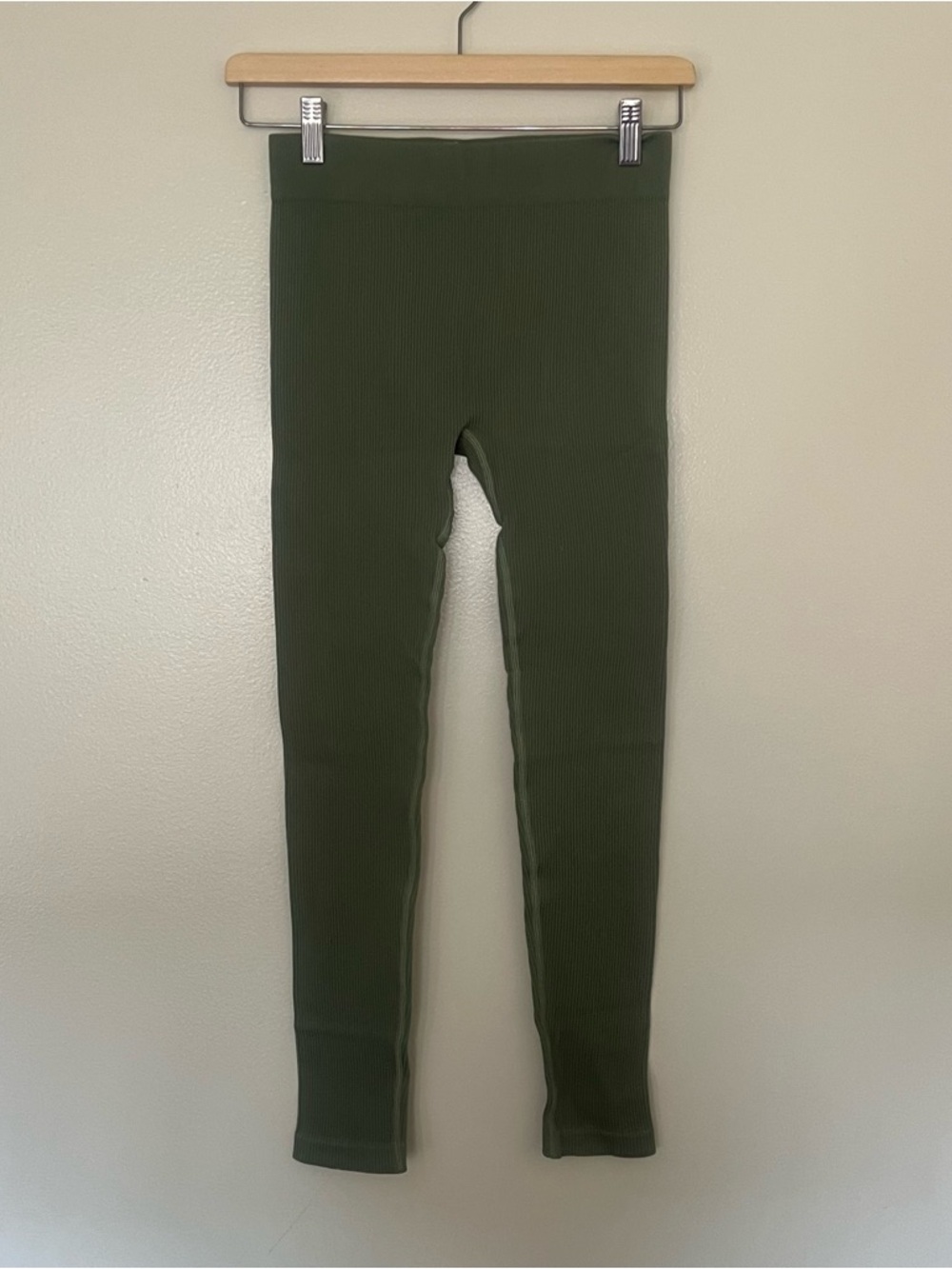 PrettyLittleThing Olive Green Contour Ribbed Maternity Leggings S/M